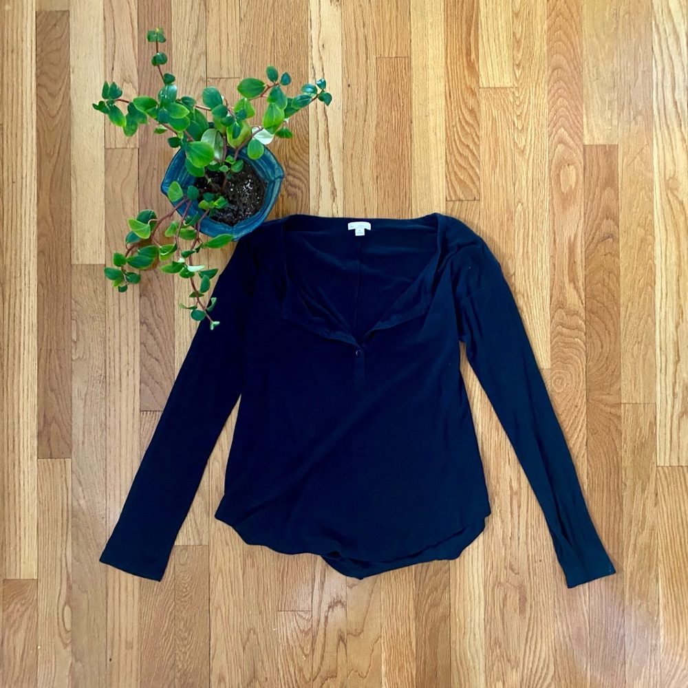Gap Waffle Black Long Sleeve Henley